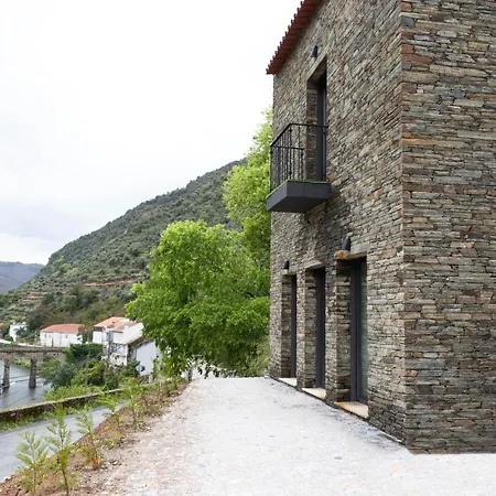 Dois Lagares House & Winery ピニョン