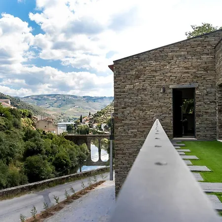 Dois Lagares House & Winery 4* ピニョン