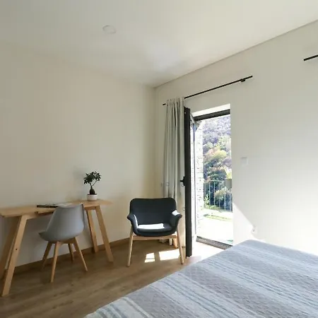 Dois Lagares House & Winery