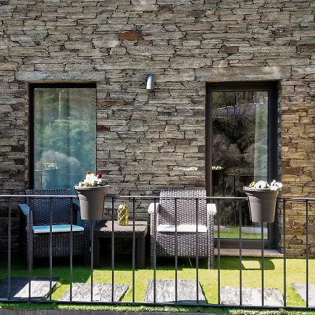 Dois Lagares House & Winery ピニョン