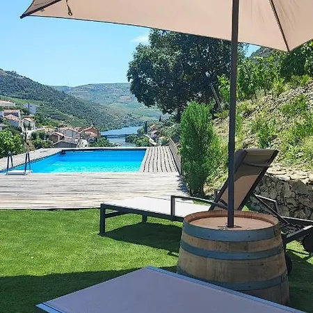 ベッド・アンド・ブレックファスト Dois Lagares House & Winery ピニョン