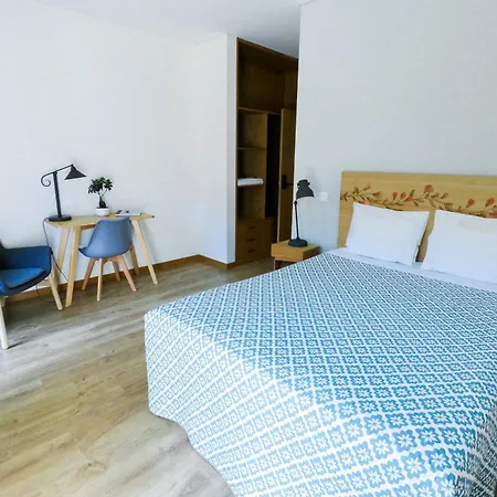 Bed & Breakfast Dois Lagares House 3*