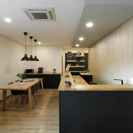 Dois Lagares House & Winery