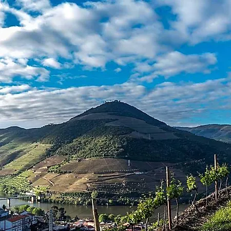 Dois Lagares House & Winery