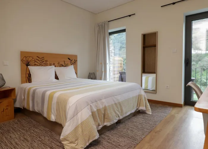 Dois Lagares House & Winery Bed & Breakfast