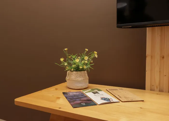 Dois Lagares House & Winery Bed & Breakfast 4*